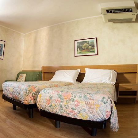 Hotel Centro Torre Pellice Zewnętrze zdjęcie