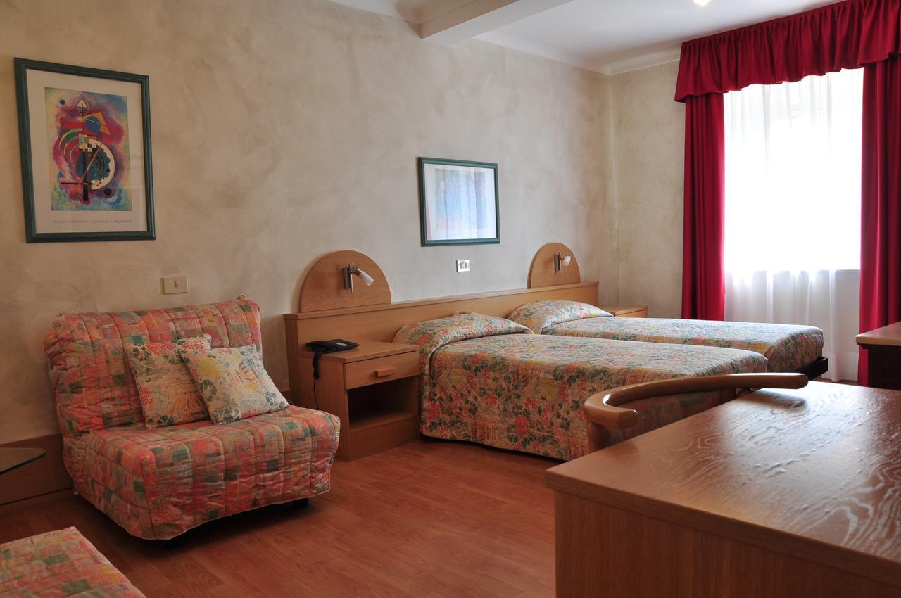 Hotel Centro Torre Pellice Zewnętrze zdjęcie