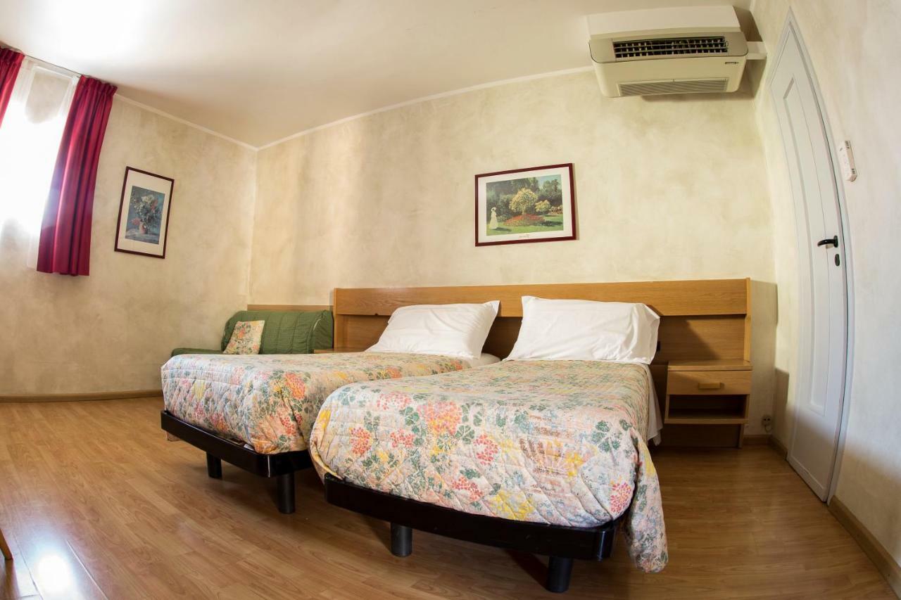 Hotel Centro Torre Pellice Zewnętrze zdjęcie